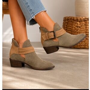 Rebels Womens Olive Suede Cutout Ankle Boots Tan Buckle Strap Size 8 M08